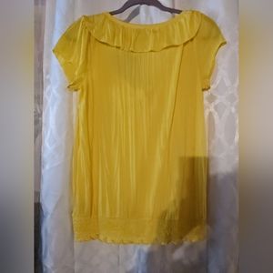 French Laundry Womens size M Short Sleeve Top Bright Yellow